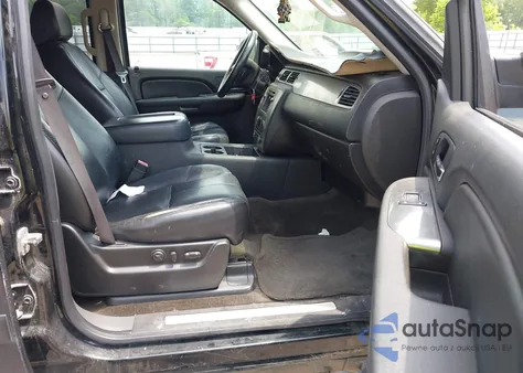 2007 Chevrolet Suburban 1500 Lt from USA, damaged, VIN 3GNFK16317G318668